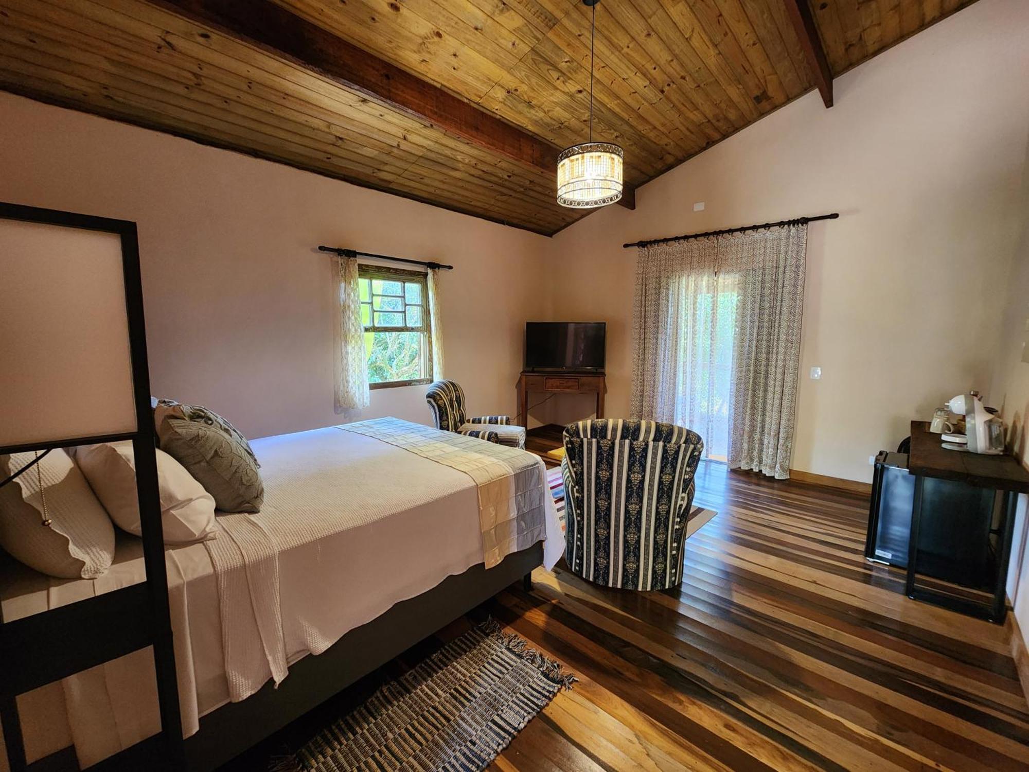 Sitio Belucci Bed and Breakfast Pinhalzinho  Eksteriør billede